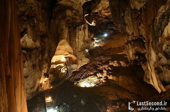 غارهای زیبا و تماشایی در مالزی