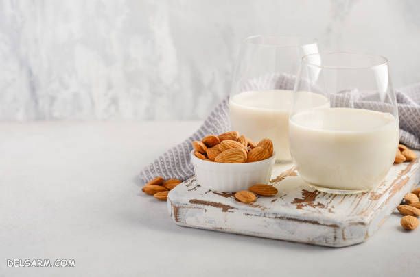 almond milk / شیر بادام برای درمان فشار خون پایین