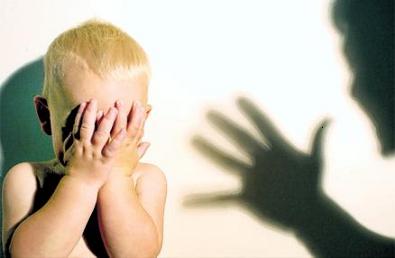 آنچه ازتشویق و تنبیه کودکان باید بدانیم