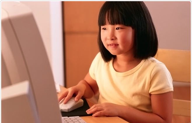 استفاده از اینترنت برای کودکان خوب است یا بد؟