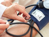 بررسی علائم و خطرات فشار خون پایین