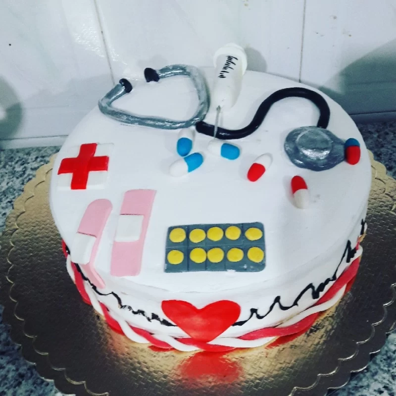 کیک روز پزشک