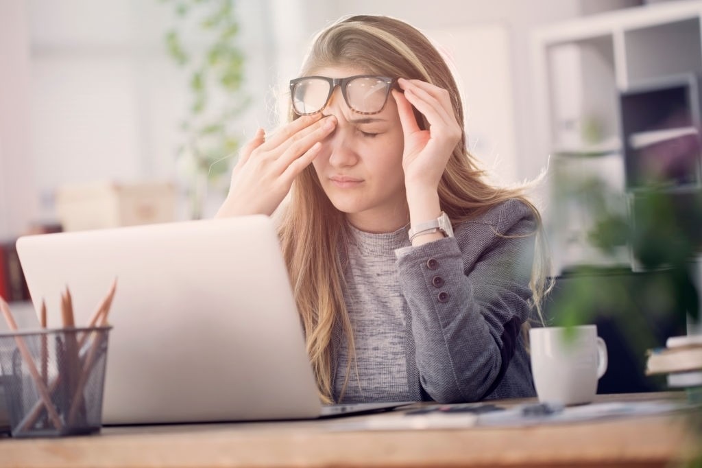 What Are the Causes of a Headache Behind the Eyes?