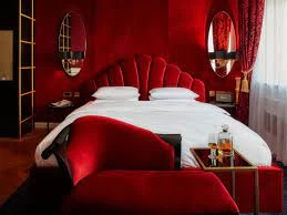 دکوراسیون اتاق خواب قرمز