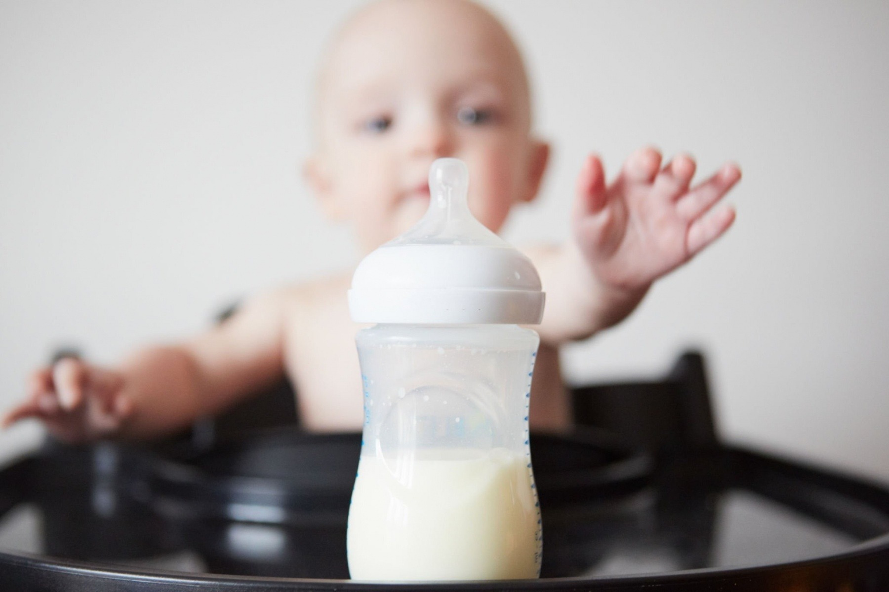 مزایای شیردهی برای نوزاد