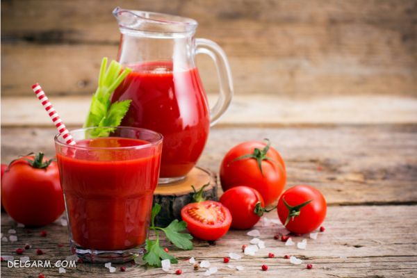 طرز تهیه آب گوجه فرنگی در منزل + خواص و مضرات آب گوجه فرنگی
