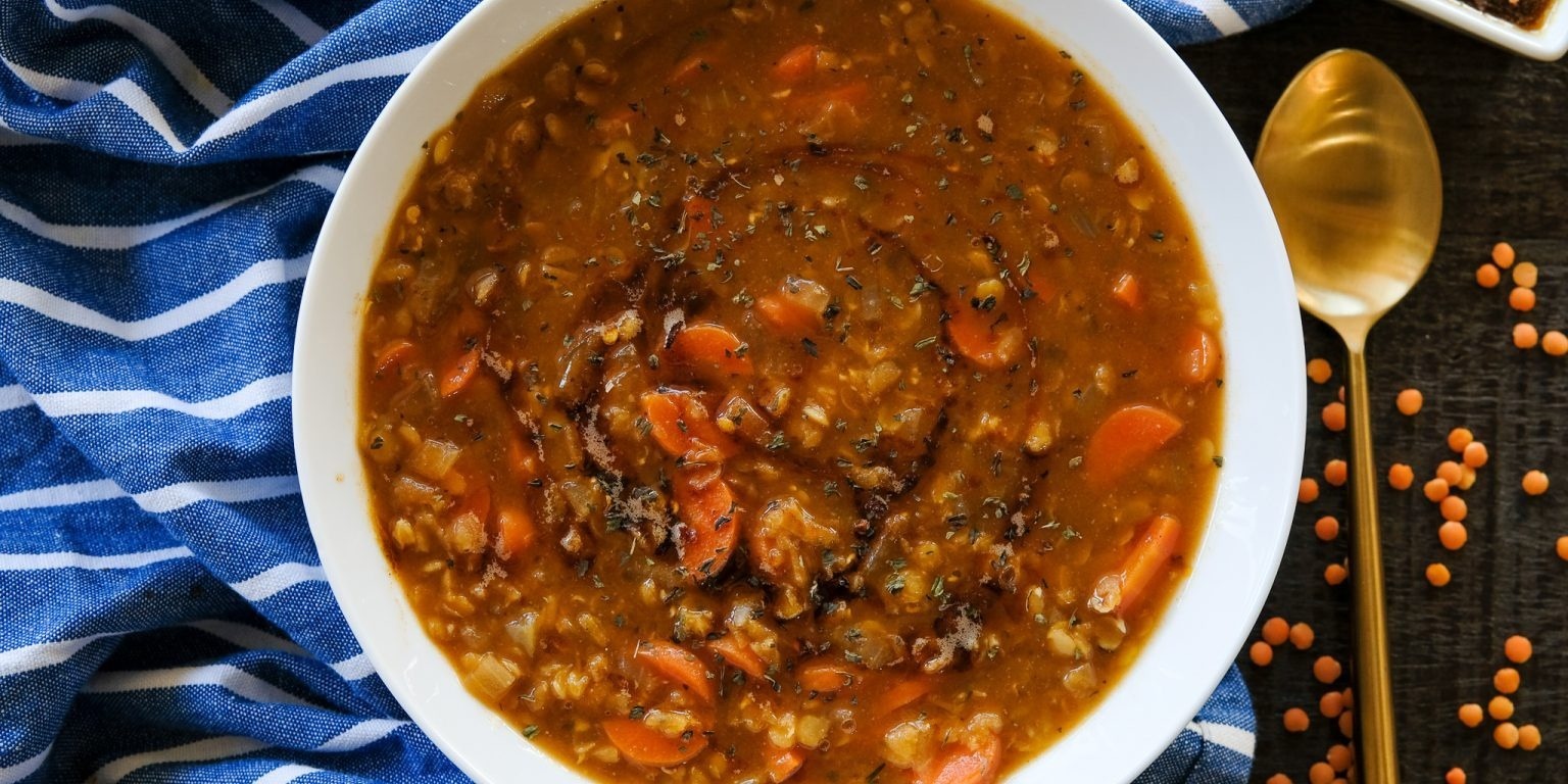 طرز تهیه سوپ عدس خوش طعم و مقوی