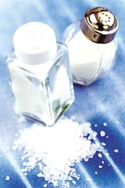عوارض استفاده زیاد از نمک