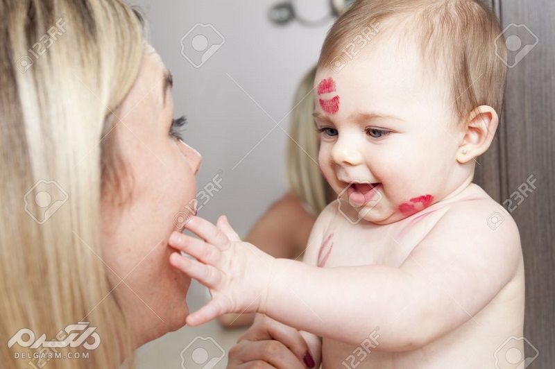 عوارض بوسیدن نوزادان و کودکان