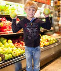فواید میوه خوردن در کودکان