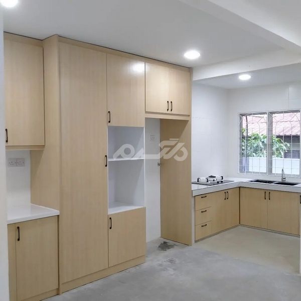 مدل کابینت آشپزخانه کوچک 2023 | کابینت آشپزخانه کوچک بدون اپن | مدل کابینت آشپزخانه کوچک پنجره دار