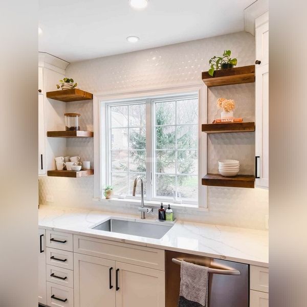 مدل کابینت آشپزخانه کوچک پنجره دار 2023 | مدل آشپزخانه پنجره دار 1402 | مدل کابینت جدید برای آشپزخانه پنجره دار