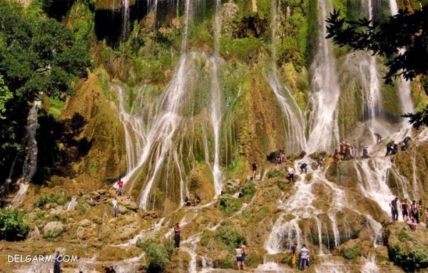 آبشار بیشه؛ اعجازی از دل صخره ها در خرم آباد