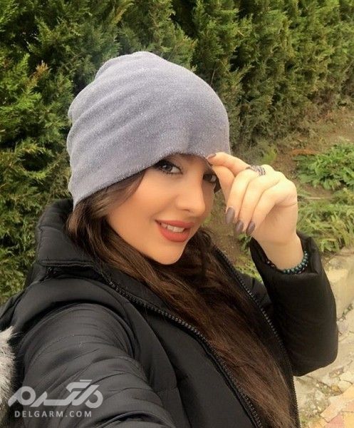 مونا فائز پور مدلینگ و بازیگر ایرانی