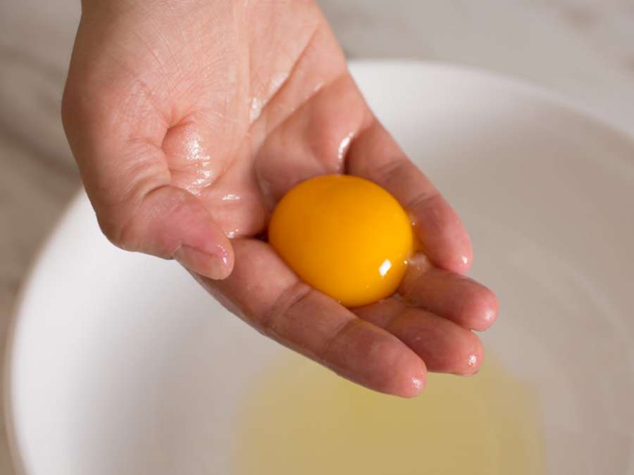 چرا خانم ها باید تخم مرغ بیشتری مصرف کنند؟!