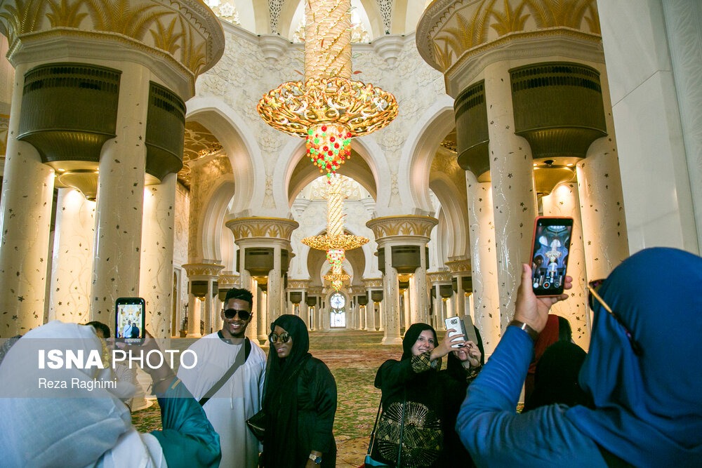 گشت و گذار در زیباترین مسجد امارات ، مسجد شیخ زاید ابوظبی