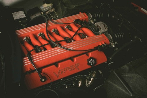 Lamborghini built Viper engine