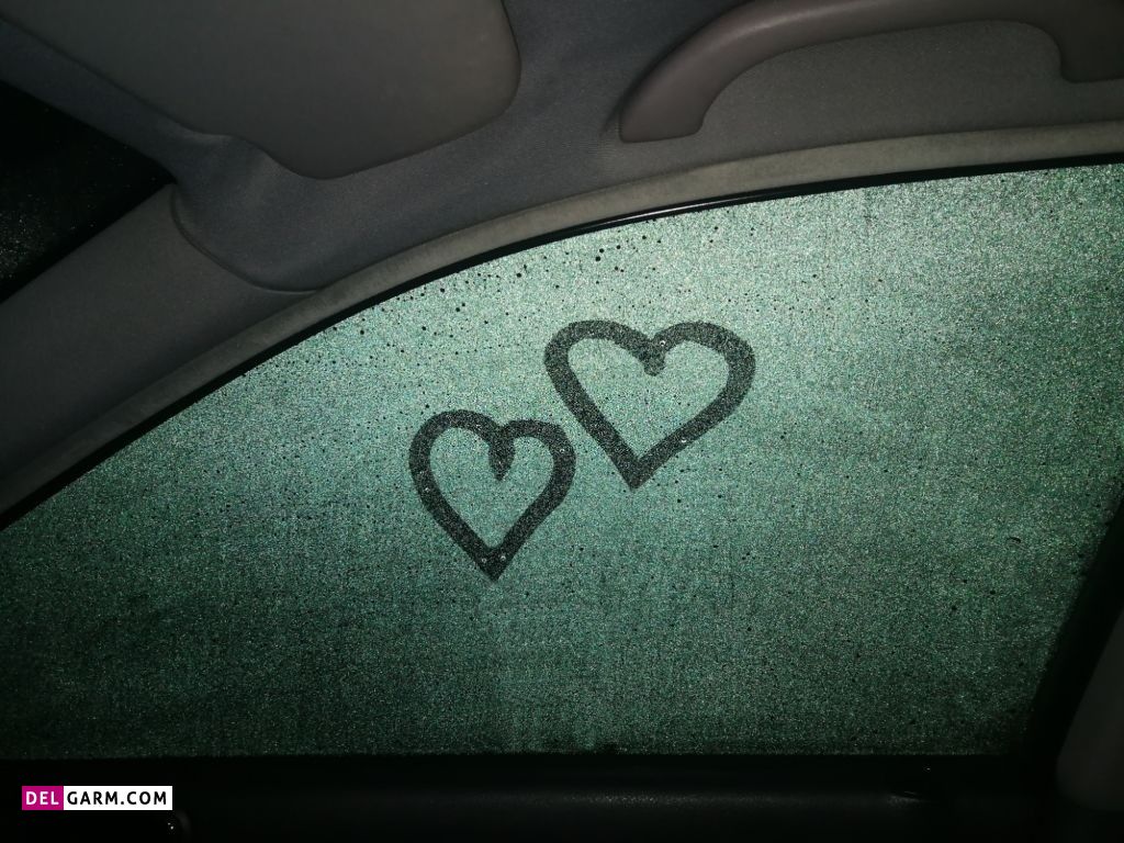 عکس باران روی شیشه ماشین