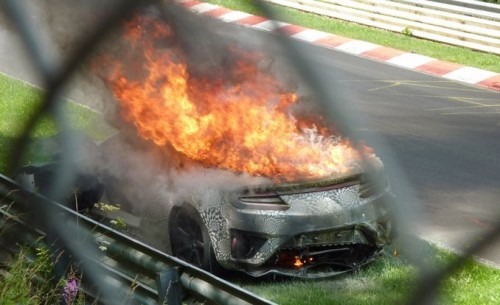 آکورا NSX در آتش