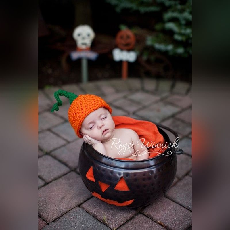 ایده عکس هالووین نوزاد در منزل و آتلیه