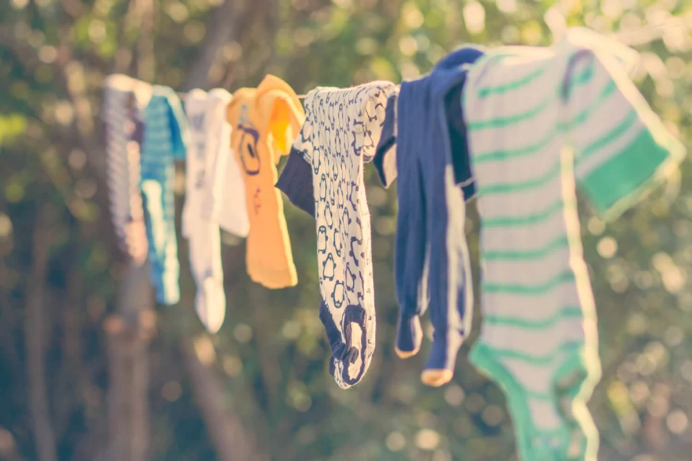 نکات لازم جهت شستن لباس کودک