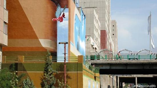 نقاشی های دیواری شهر تهران