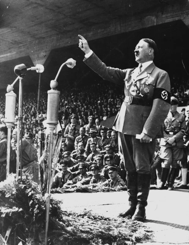 هیتلر چطور به قدرت رسید؟