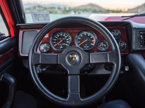 1989 Lamborghini LM002 interior