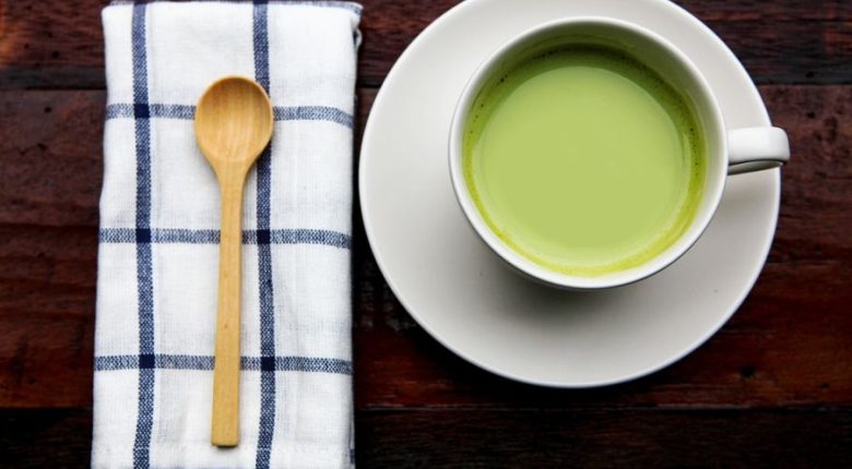 تفاوت های اصلی چای ماچا و چای سبز از لاغری تا چربی سوزی_657bbb2f58772.jpeg